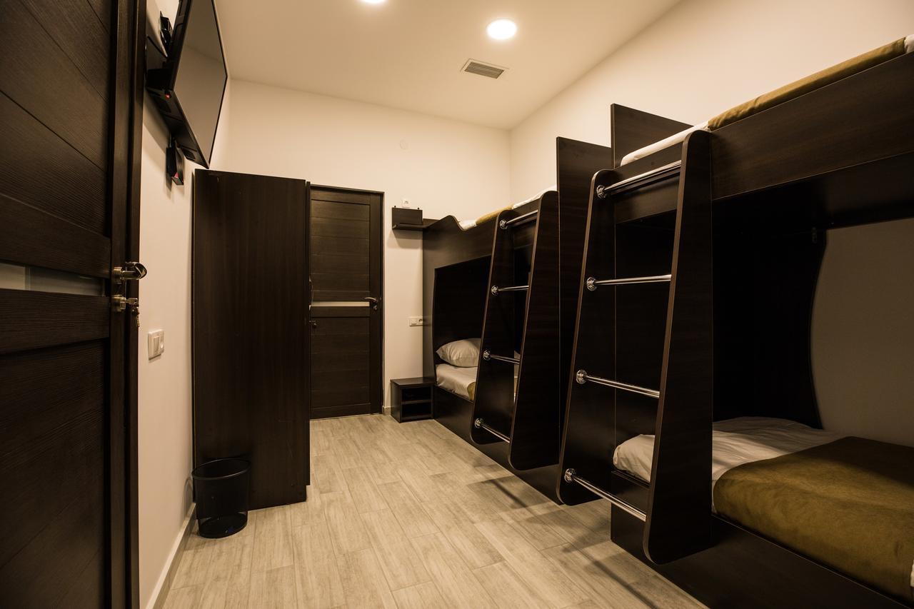 5 Rooms Mini-Hotel & Tours Erevan Esterno foto