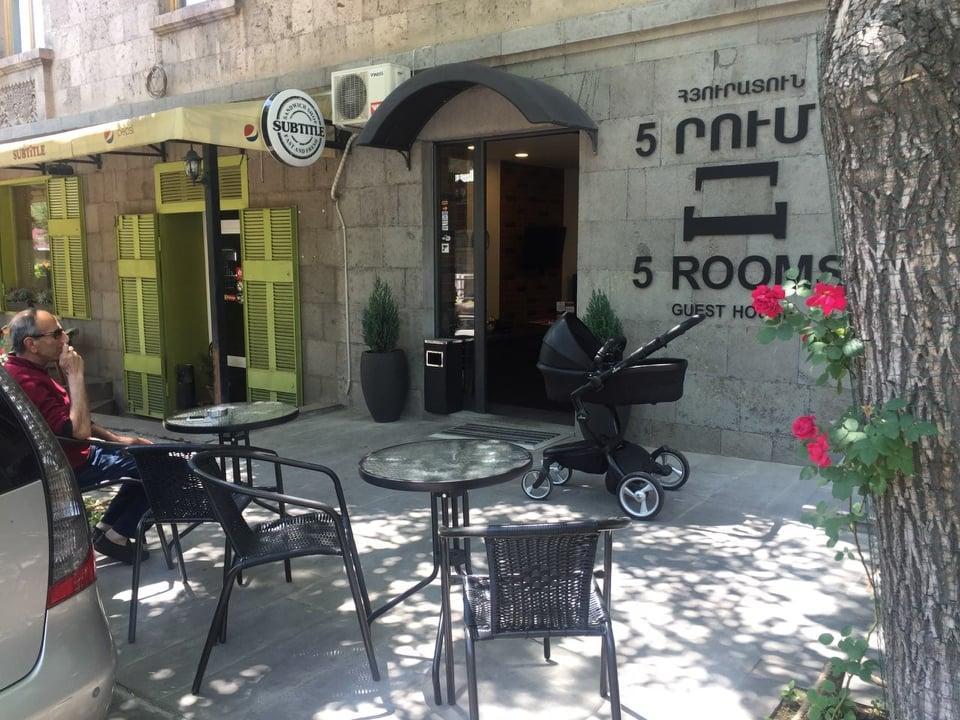 5 Rooms Mini-Hotel & Tours Erevan Esterno foto