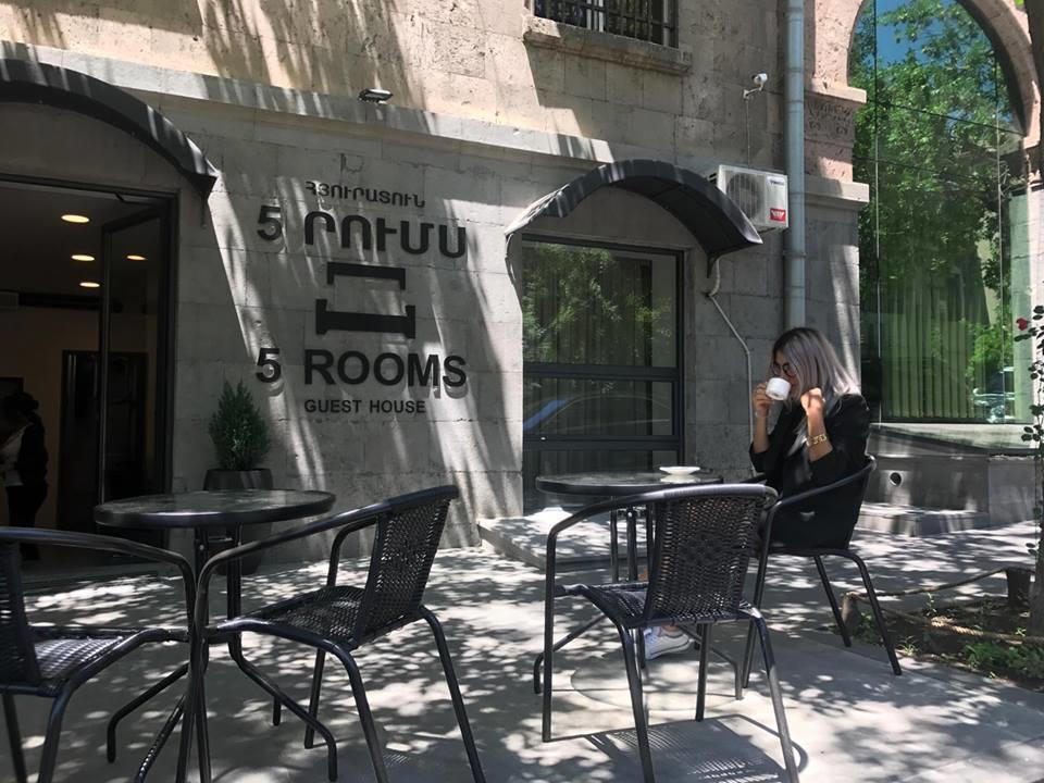 5 Rooms Mini-Hotel & Tours Erevan Esterno foto